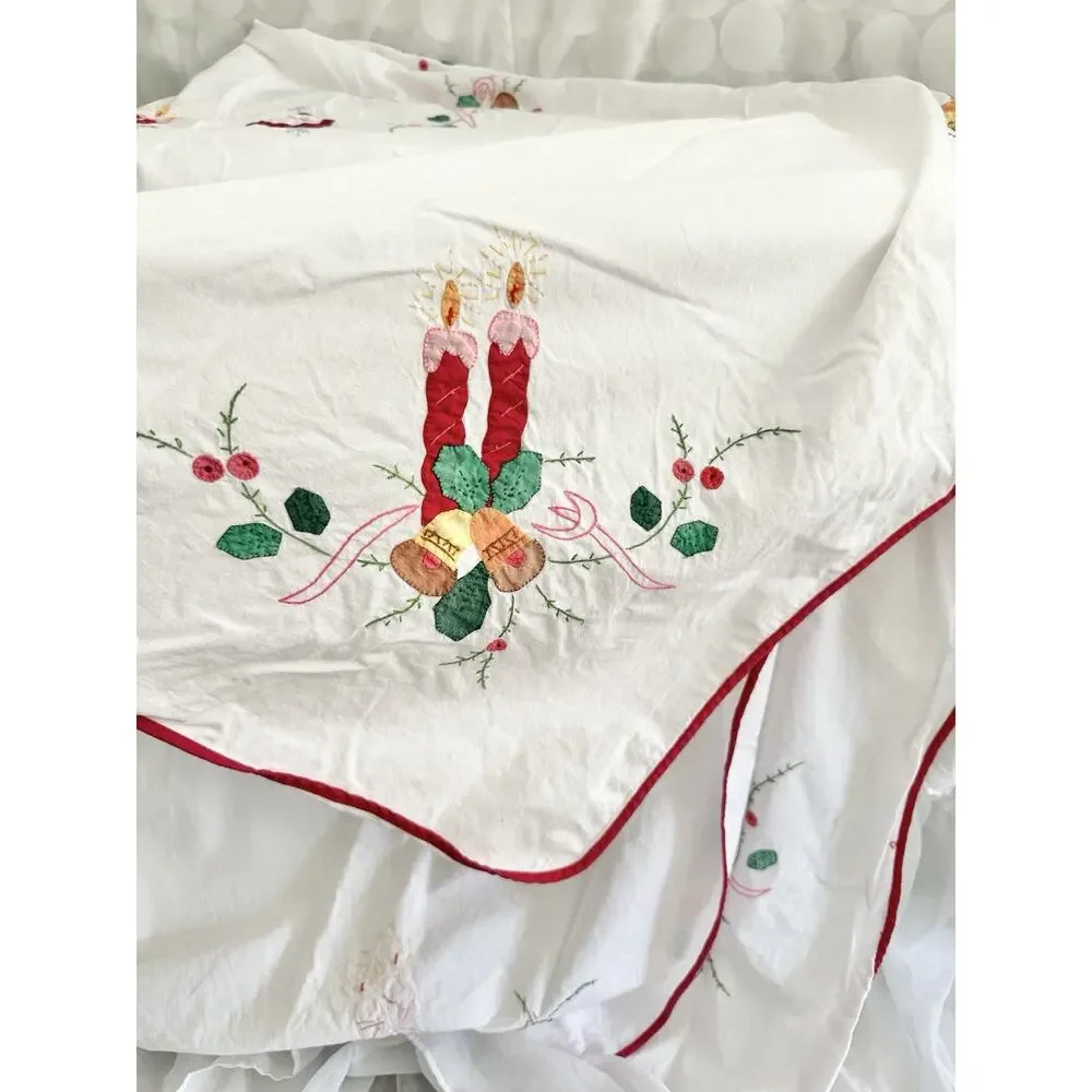 Vtg 50s White Hand Embroidered Christmas Appliqué Tablecloth Santa Rectangular